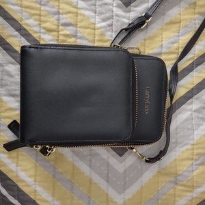 Black carryluxy crossbody